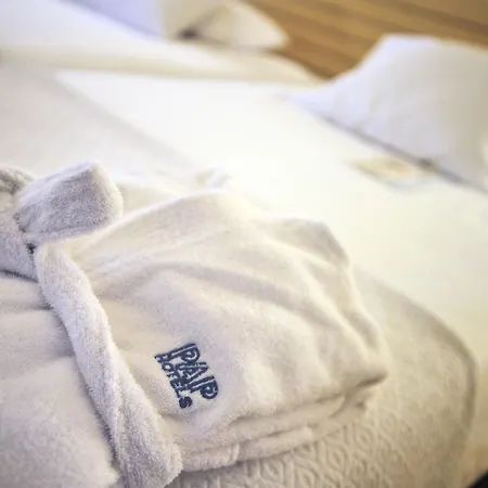 Astoria Otel 3*