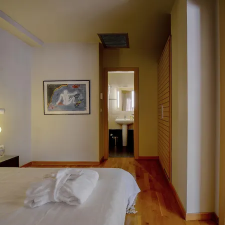 Astoria Hotel 3*