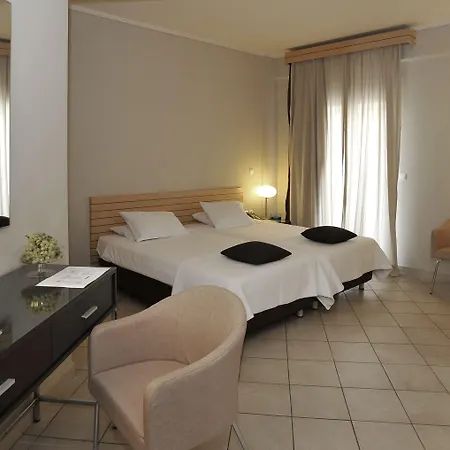 Astoria 3*