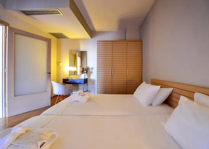 Otel Astoria 3*
